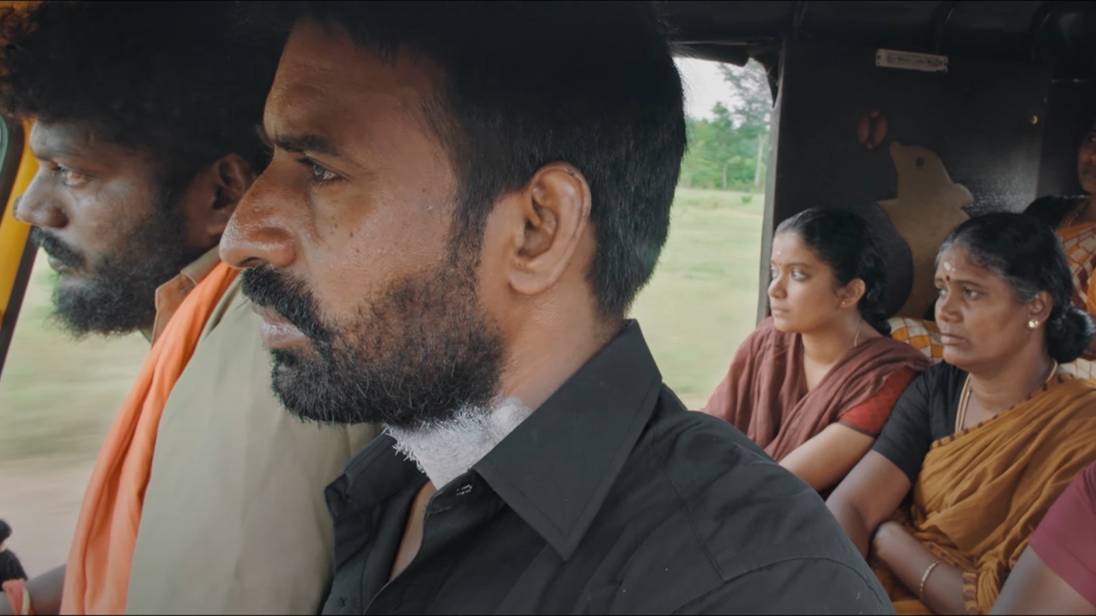 Still-from-Kottukkaali-trailer