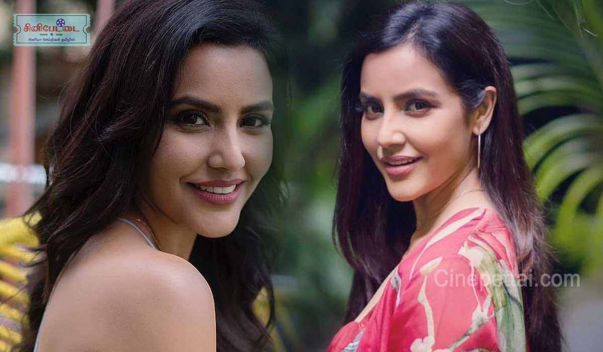 priya anand 3